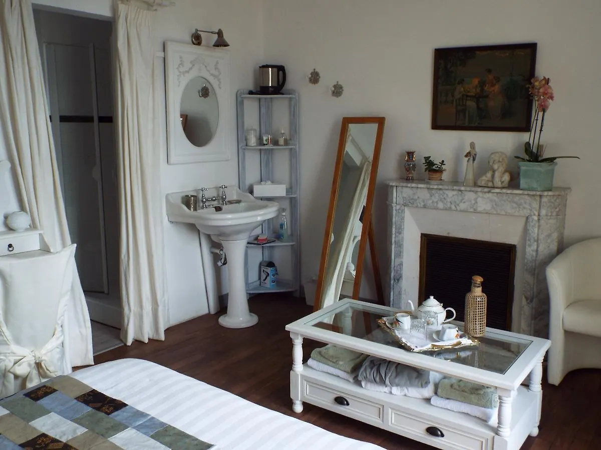 ** Bed & Breakfast Villa Tranquillite Rohan France