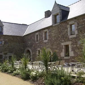 Bed & Breakfast Les D'hotes D'adele, Quemper-Guézennec